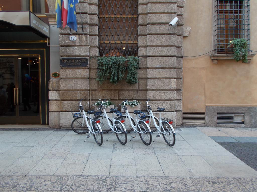 Hotel Accademia Verona Ngoại thất bức ảnh